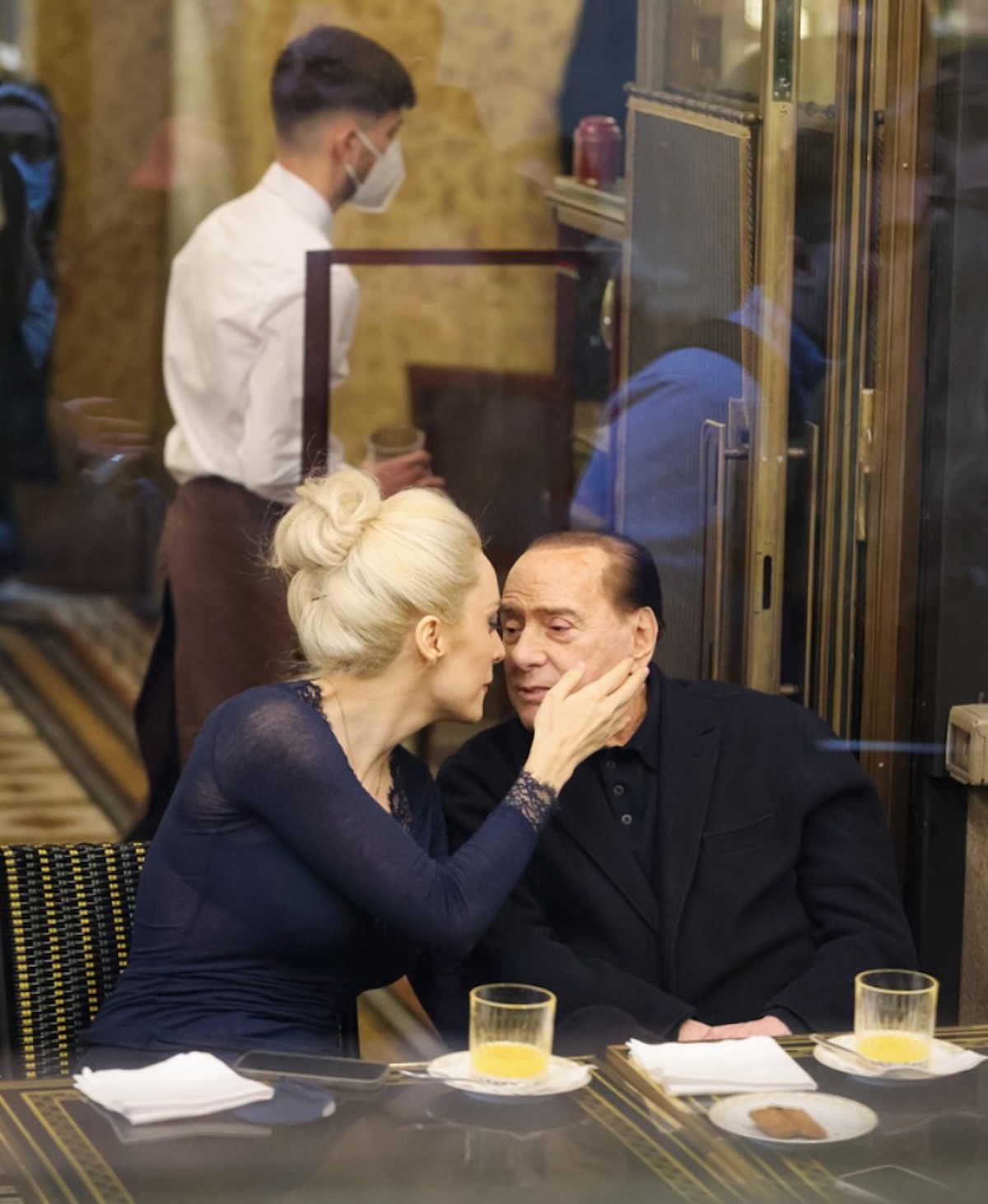 silvio berlusconi nozze fascina figlia marina